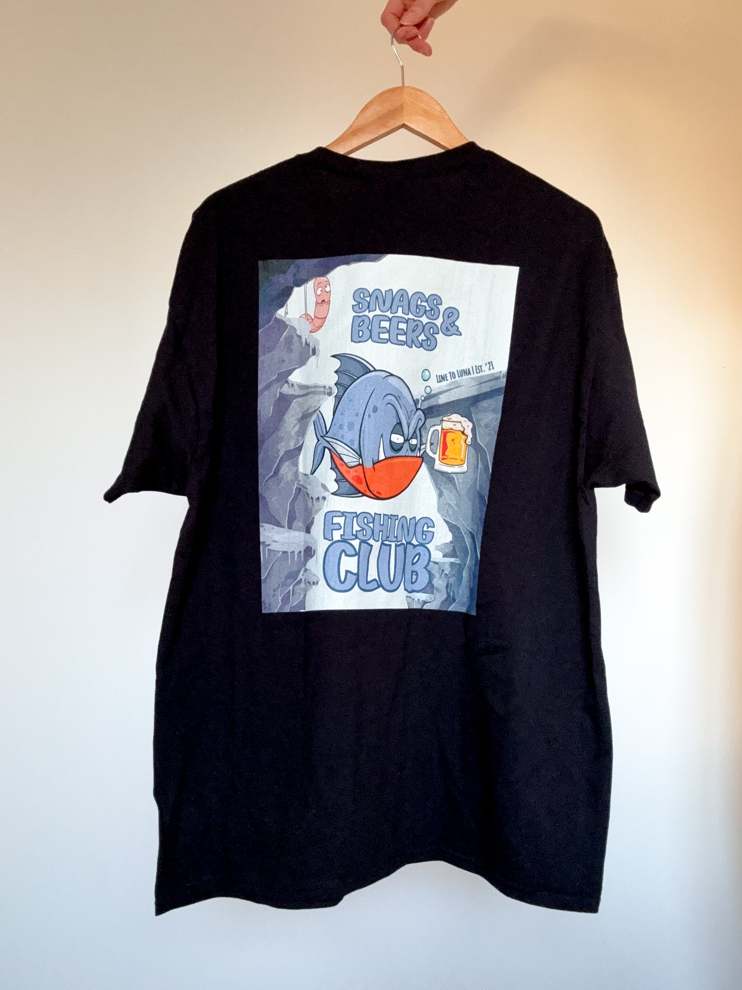 Snags & Beers Fishing Club | Black Graphic T-Shirt