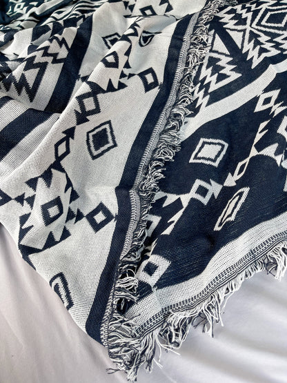 LOST TRIBE - Large Blanket 180 x 180 | Boho Throw Rug